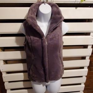 AILIN purple vest.                  #393